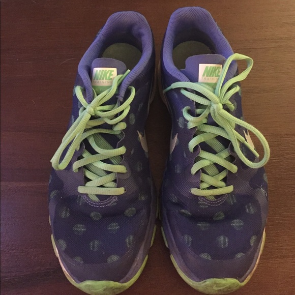 Nike Shoes - Women’s Nikes Nike Shoes - Women’s Nikes